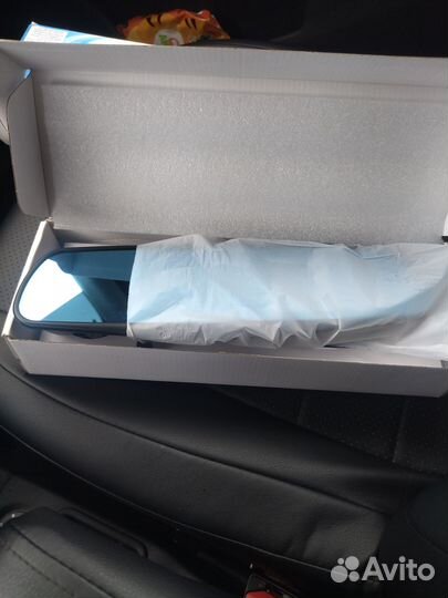 Автомобильный видеорегистратор зеркало