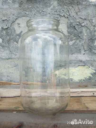 Банки и бутыли всех размеров