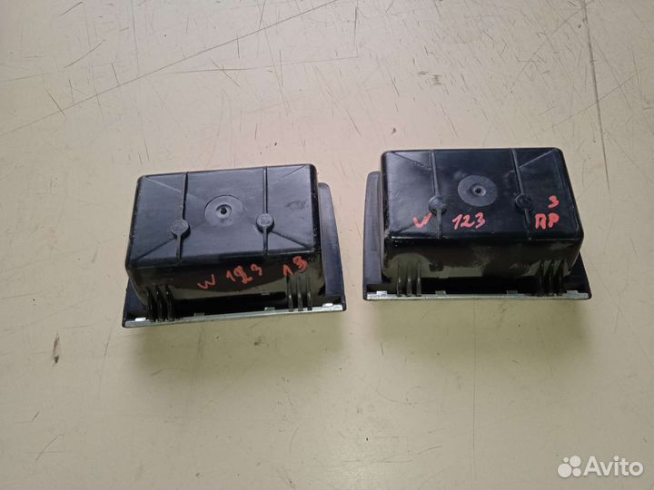 Пепельница Mercedes w123 мерседес 123