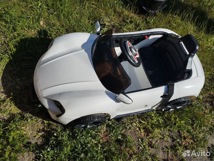 Детский электромобиль