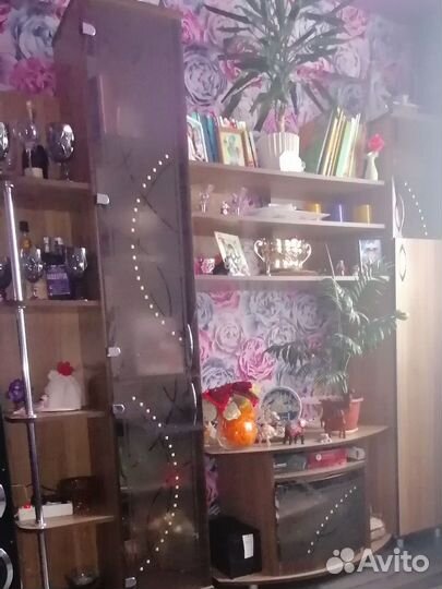 Стенка в гостиную