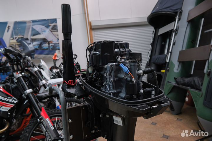 Лодочный мотор Suzuki (Сузуки) 9.9 лс Б/У