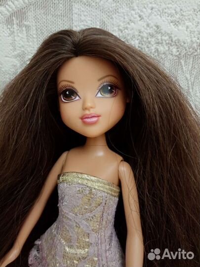 Кукла мокси