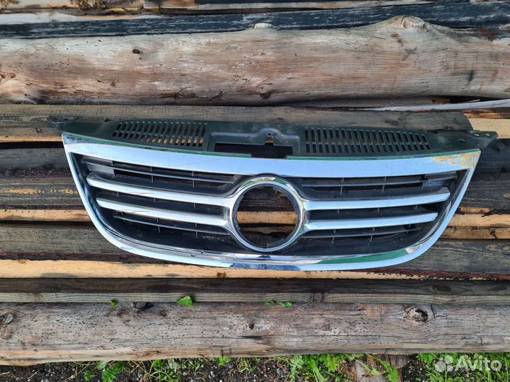 Решетка радиатора для VW Tiguan