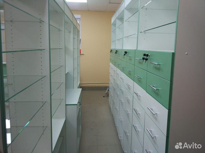 Шкаф рецептурный для аптеки