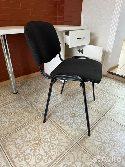 Стул и стол