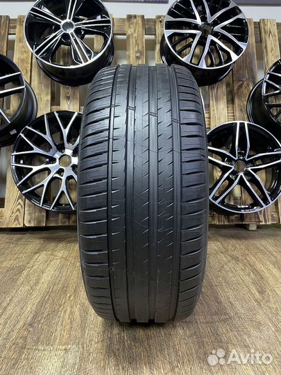 Michelin Pilot Sport 4 SUV 315/35 R21 111Y