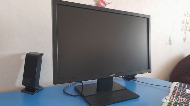 Монитор 22 Acer V226hqlbbd - новый
