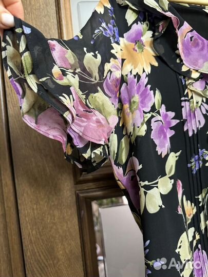 Костюм женский из натурального шелка размер 52