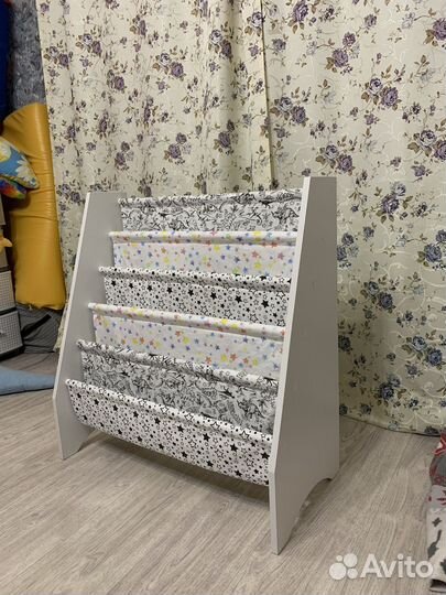 Детская полка для книг напольная Монтессори