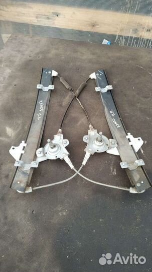 Передний стеклоподъёмник Шевроле Ланос