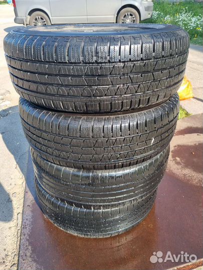 Continental ContiCrossContact LX 215/65 R16 98H