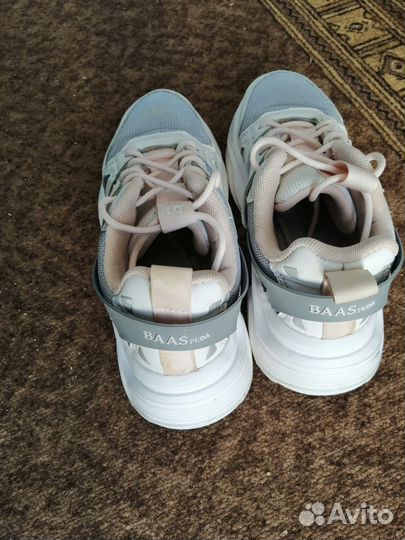 Кроссовки 38 размер