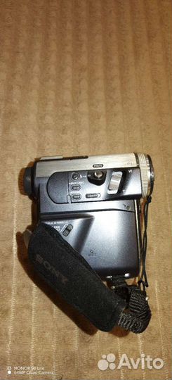 Видеокамера sony