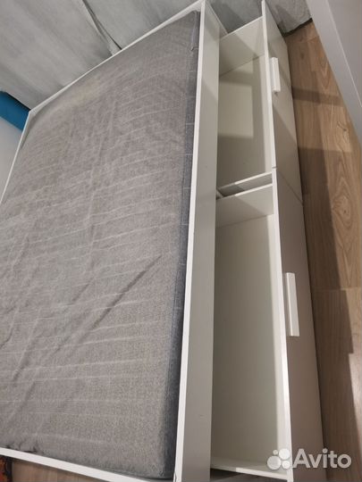 Двухспальная кровать икеа