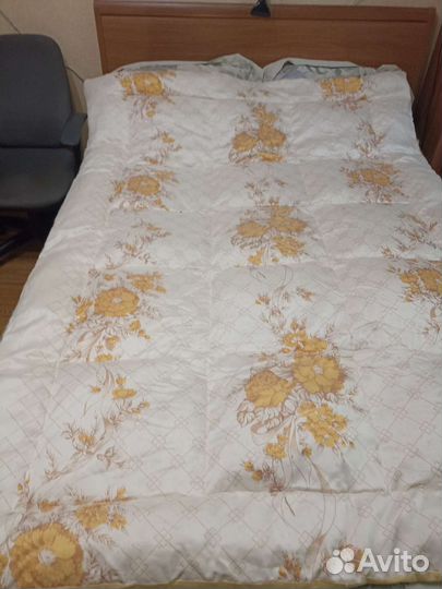 Одеяло пуховое новое