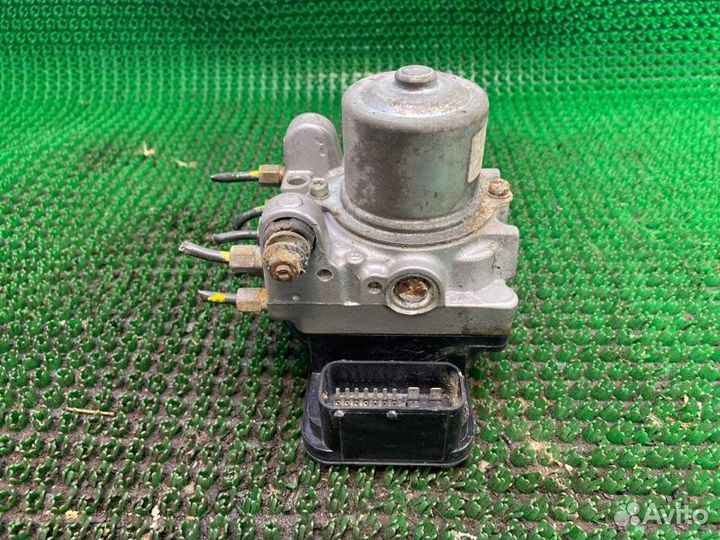 Блок ABS (насос) Honda Civic EU1 D15B 2003