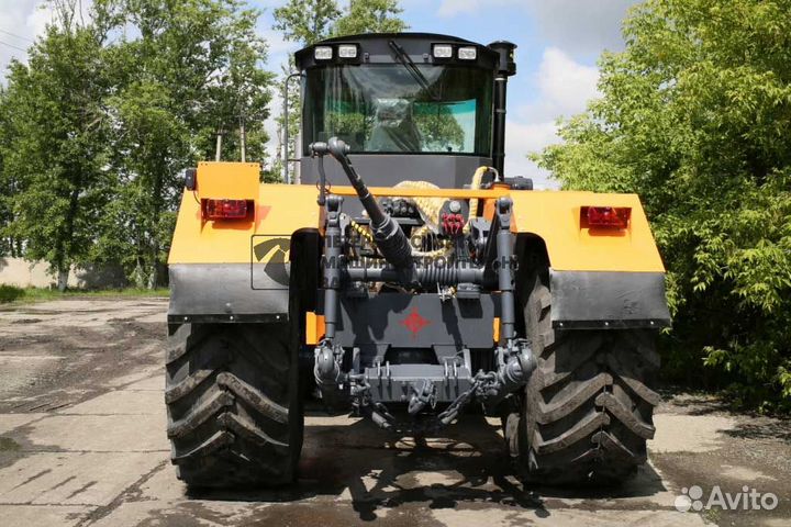 Трактор ПЕТЕРБУРГСКИЙ МЗ К-704-4Р 