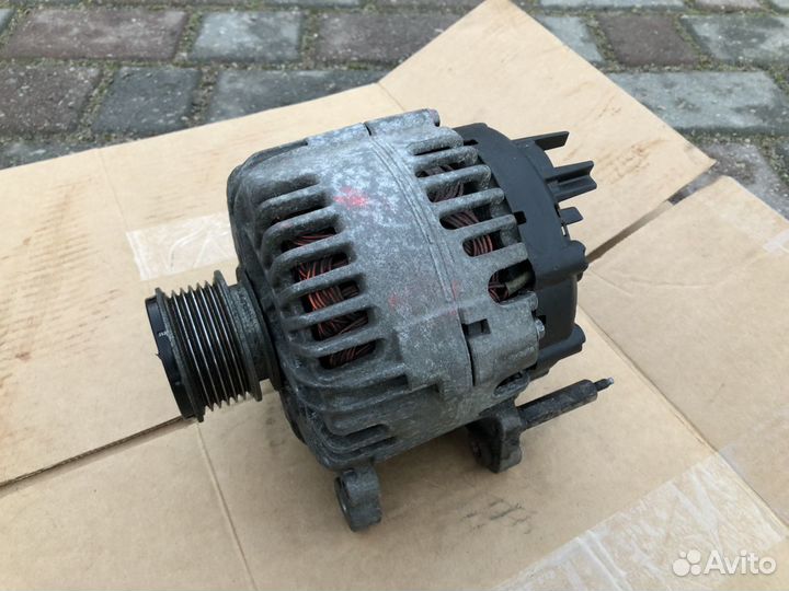 Генератор на VW Golf 5 2.0 TDI