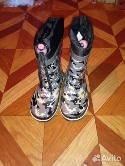 Резиновые детские на мальчика