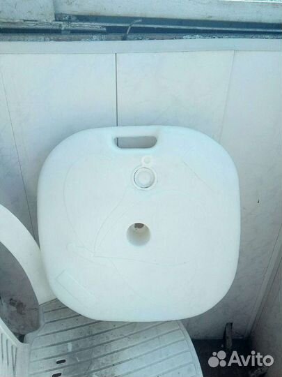 Подставка под зонт