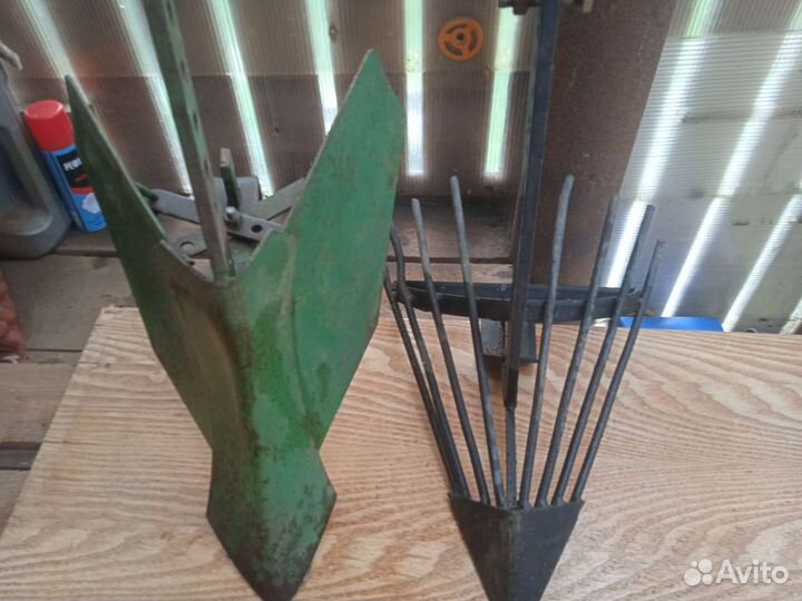 Плуг для мотоблока