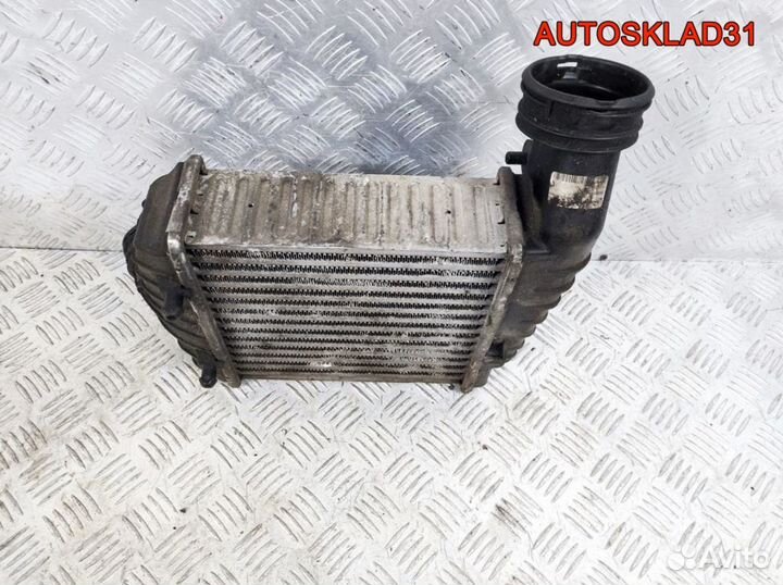 Интеркулер Volkswagen Passat B5+ 3B0145805J Дизель