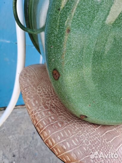 Кастрюля эмалированная большая