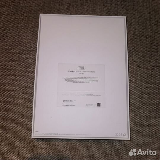 Коробка iPad Pro 11 дюймов 128Gb