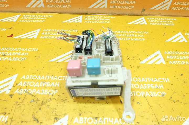 Блок предохранителей Toyota Auris E150 (2006-2012)