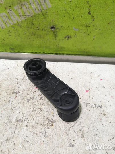 Ручка стеклоподъемника Рено Логан