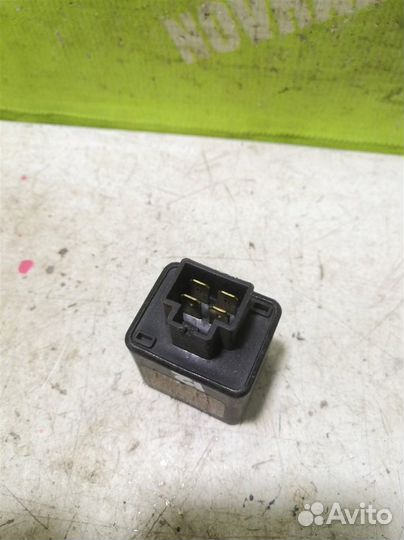 Реле Субару Форестер 10