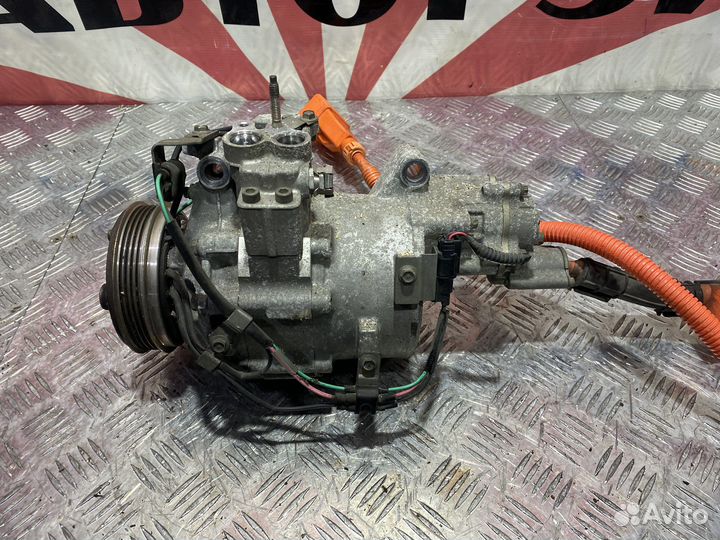 Компрессор кондиционера Honda Civic 4D 1.3
