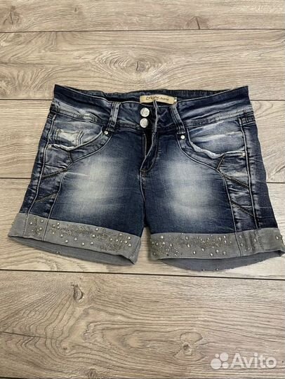Шорты джинсовые