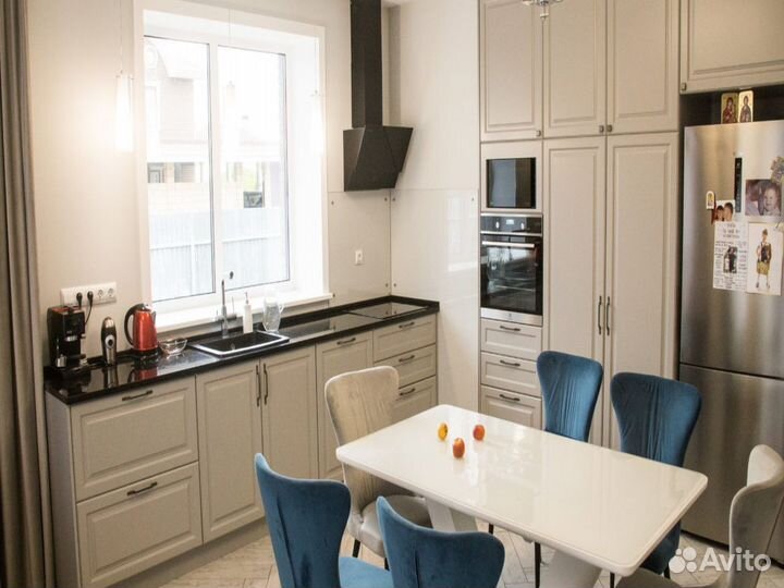 Круглая столешница, столешница гранит