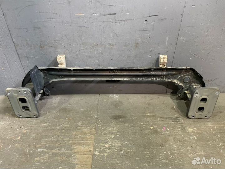 Усилитель бампера передний Mitsubishi Outlander 2