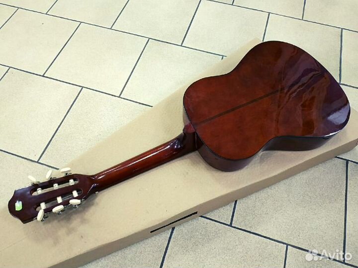 Классическая гитара Hohner