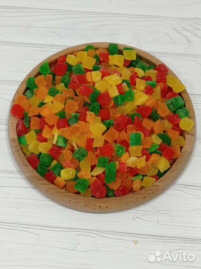 Орехи, сухофрукты, чипсы, сладости