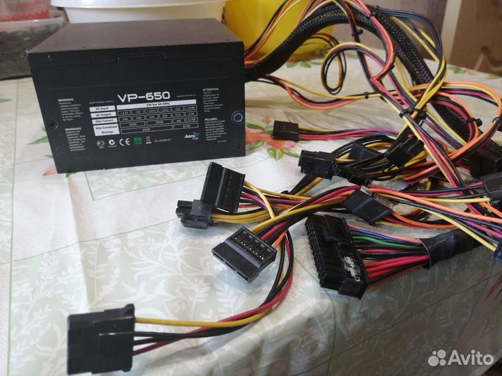 Блок питания Aerocool vp-650
