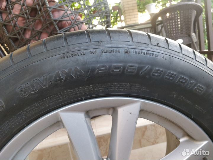 Goodyear Eagle F1 Asymmetric SUV 4x4 255/55 R18 109V