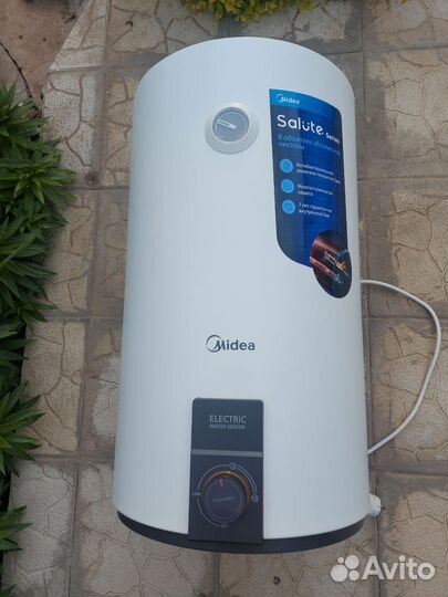 Накопительный водонагреватель