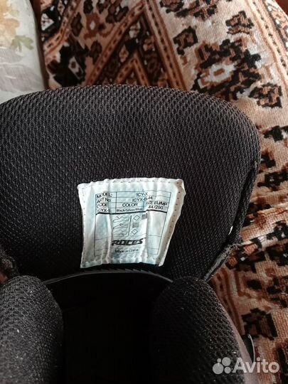 Коньки мужские roces 44 размер