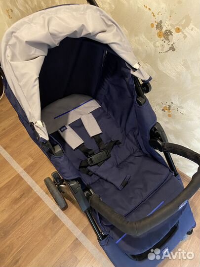 Коляска прогулочная Chicco Kwik One