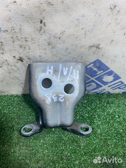 Петля двери передняя левая Ford Fusion хэтчбек 1.6