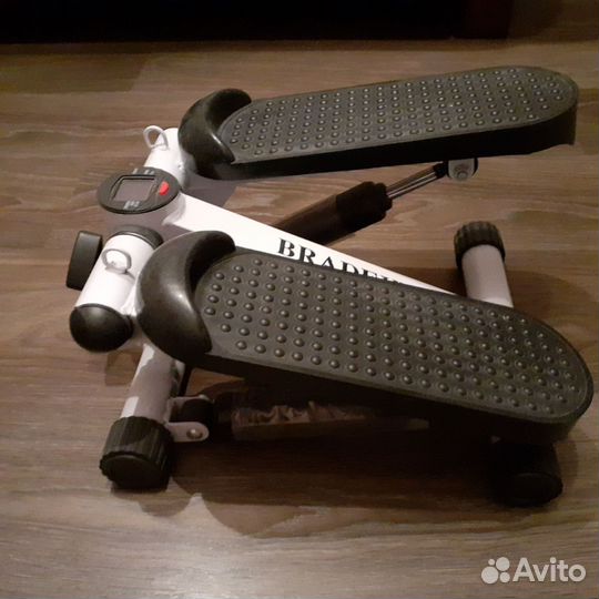 Кардиотренажер для ног, ягодиц, спины