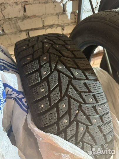 Dunlop SP Winter Ice02 205/55 R16