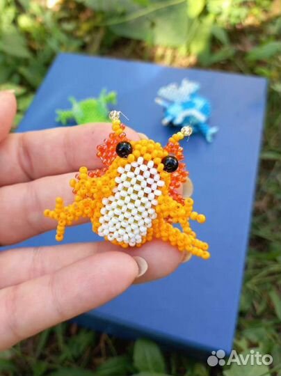 Амигуруми из бисера - Лягушка с крылышками