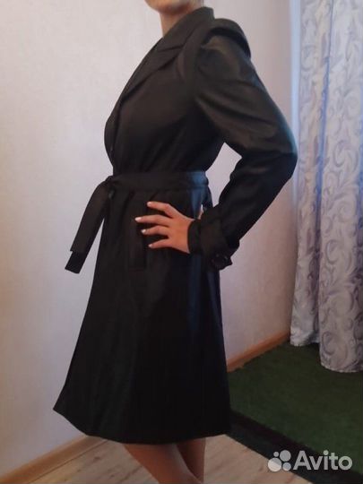 Плащ женский