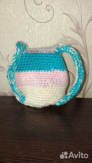 Вязаный мини рюкзак для кукл