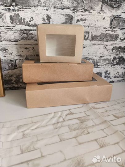 Крафт коробки с окошком